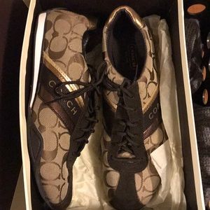 Coach tennis shoes